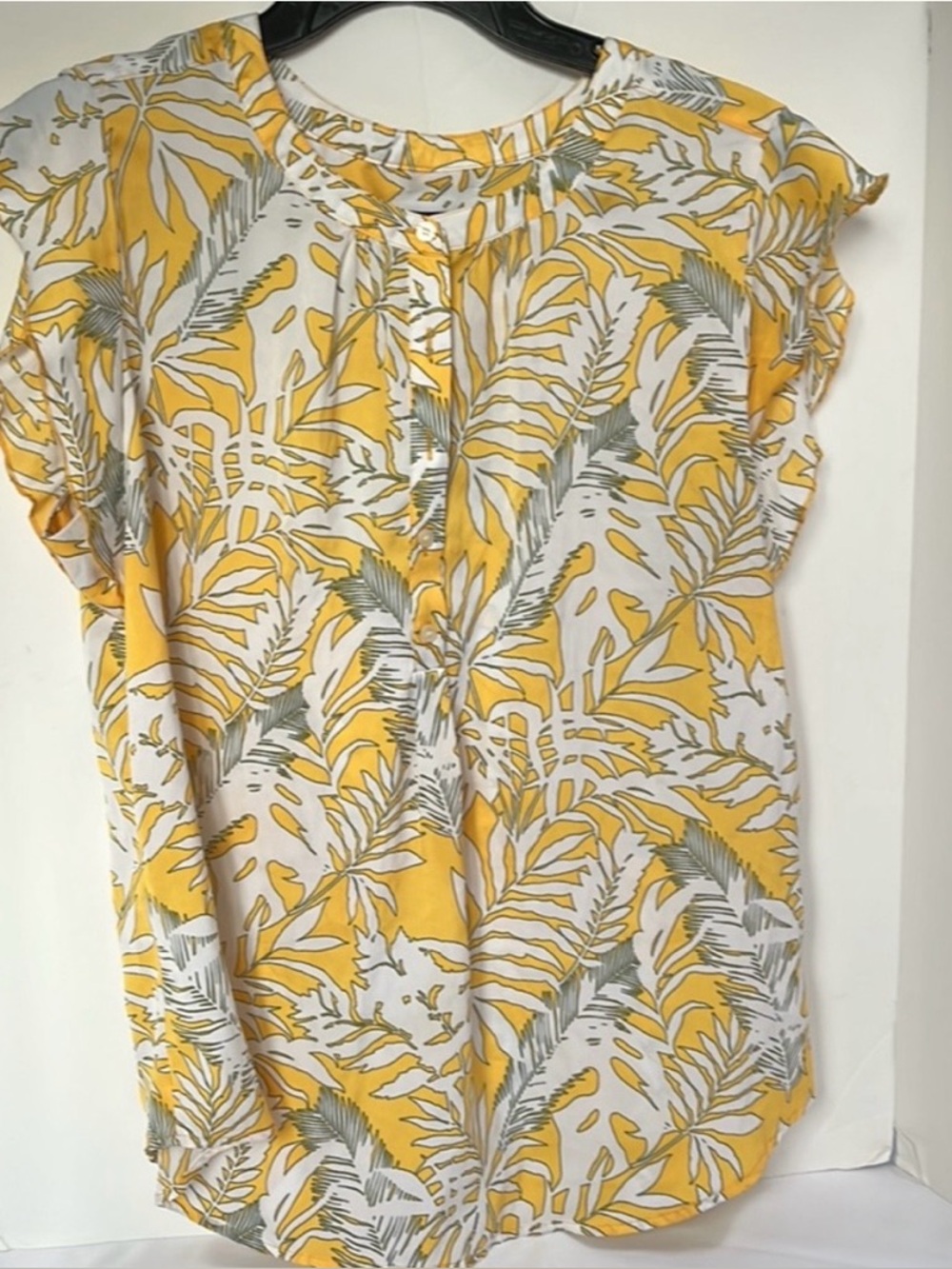 Talbots Yellow and White Floral Top Ruffle Sleeve Size 14